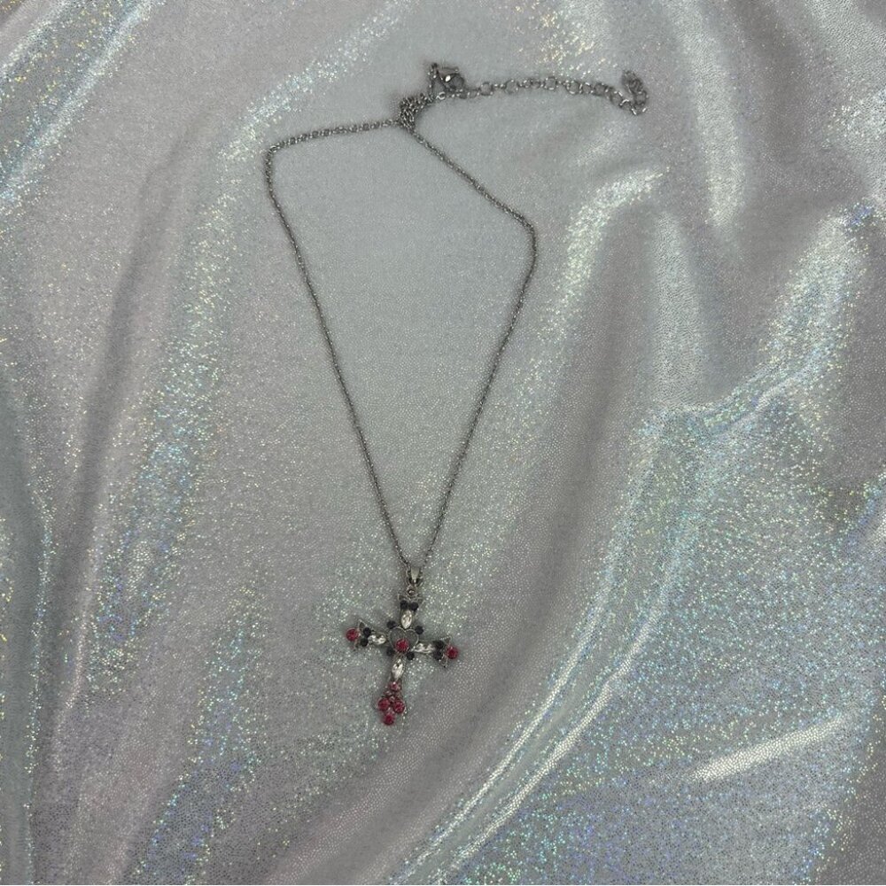 Necklace cross heart stunning jewels Elegant Silver red Pink Cross Necklace - Picture 5 of 5